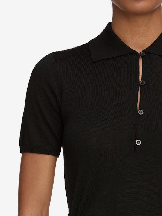 From the brand Frame Women's The Smart Polo Tee in Black - abigail fashion