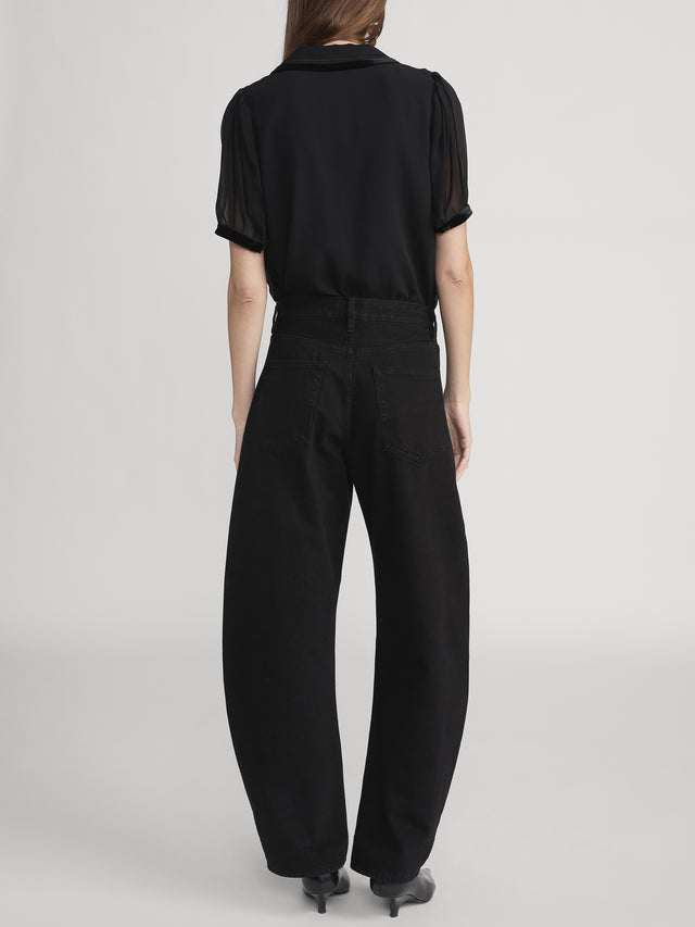 From the brand Frame Women's The Velvet Trim Sailor Blouse in Black - abigail fashion