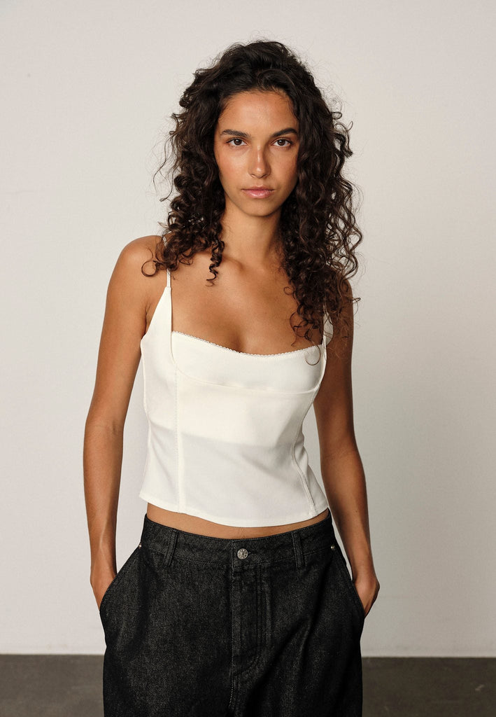 From the brand Herskind Women's Toma Top in White - abigail fashion