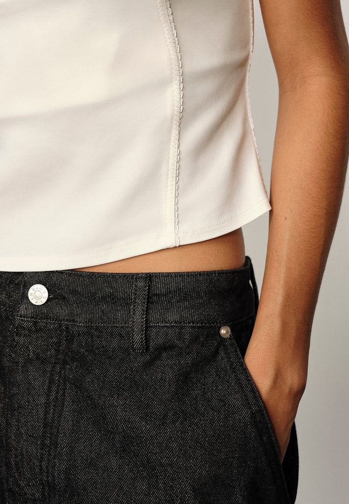 From the brand Herskind Women's Toma Top in White - abigail fashion