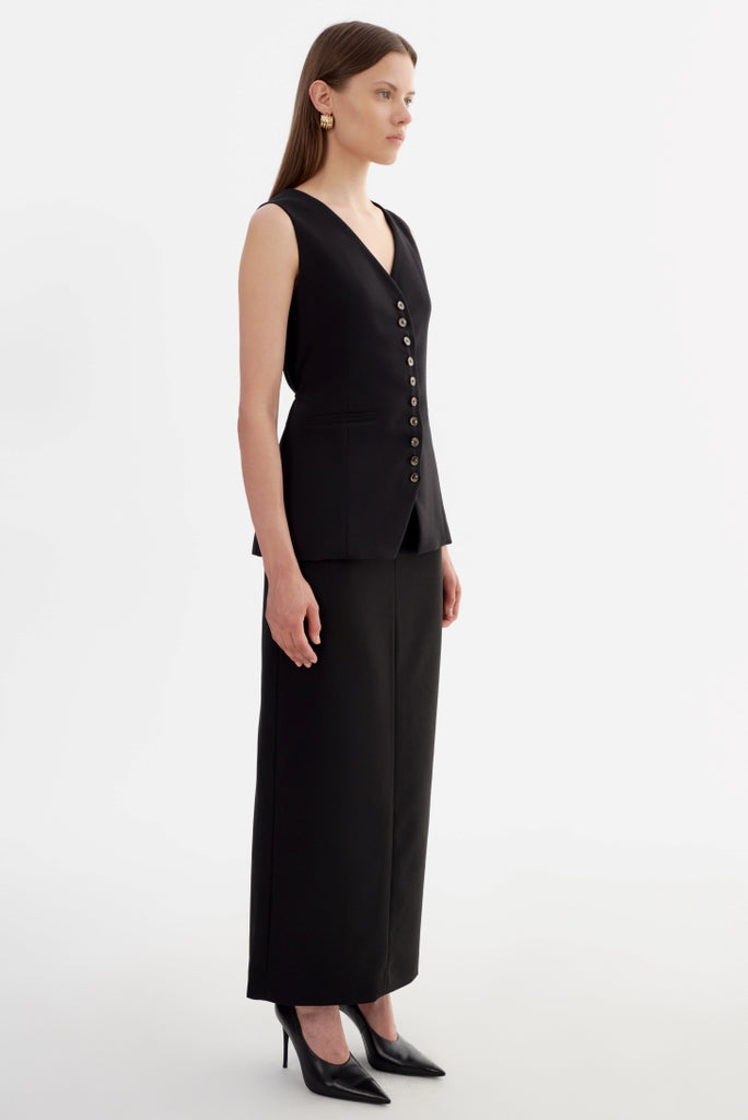 From the brand LaMarque Women's Belle Hourglass Vest in Black - abigail fashion