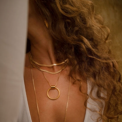From the brand Lolo Jewellery Women's Herringbone Necklace in Gold Filled - abigail fashion