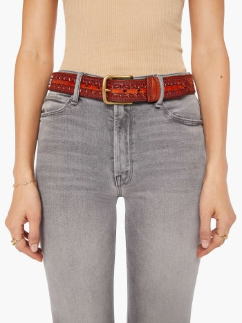 From the brand MOTHER Women's The Eye Opener Leather Belt in Brown - abigail fashion