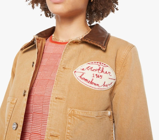 From the brand MOTHER Women's The Workwear Shorty Devil Doesnt Care Jacket in Whole Wheat - abigail fashion