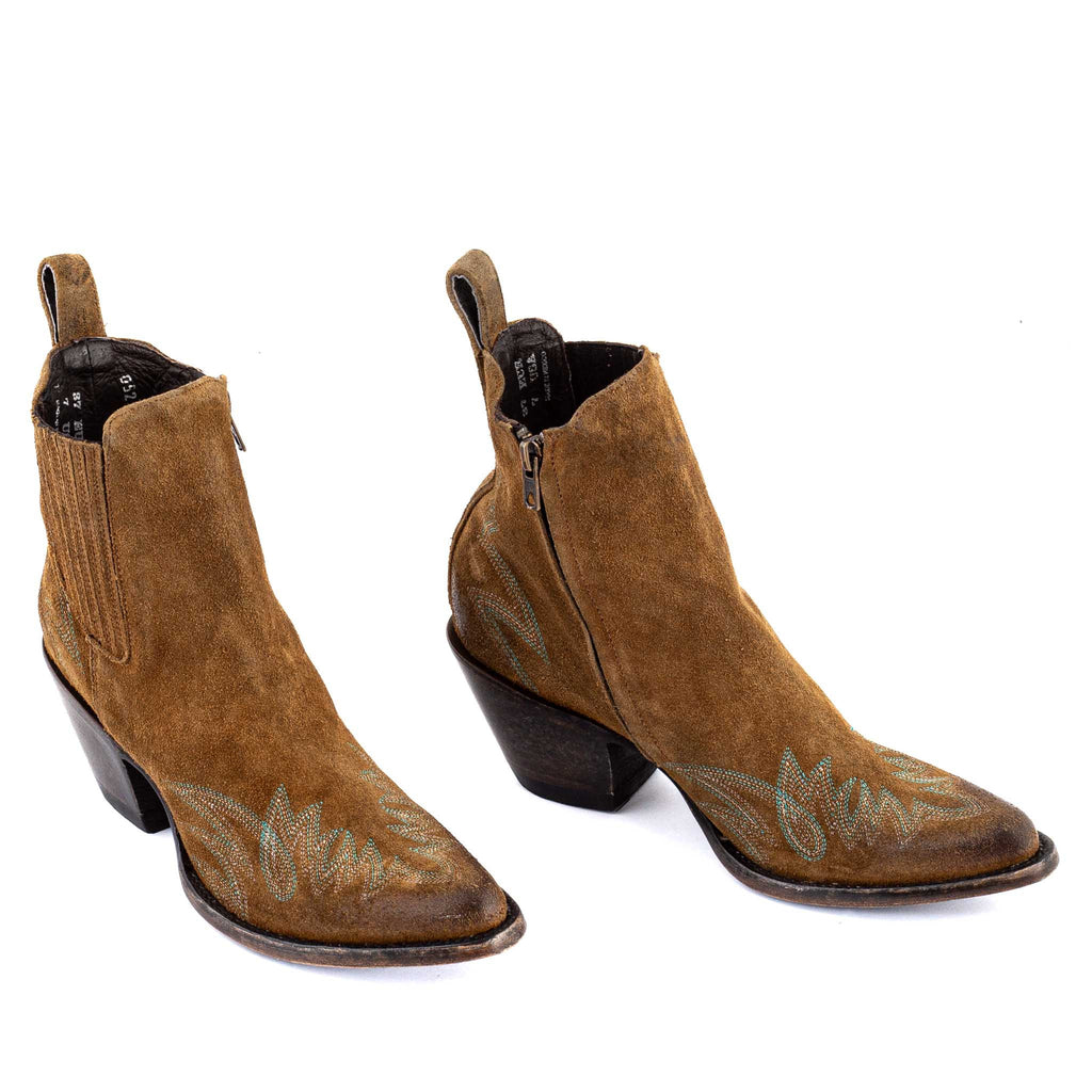 From the brand Mexicana Women's Fury 5.5 Bentley Boot in Golden Brown - abigail fashion