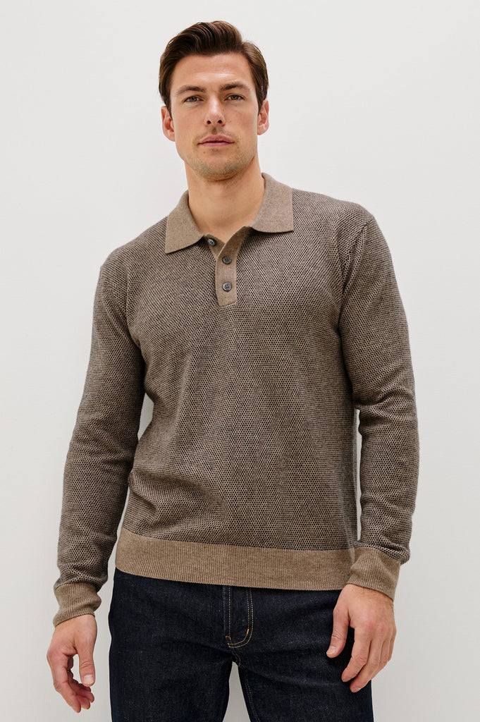 From the brand Rails Men's Anders Sweater in Flax Navy - abigail fashion