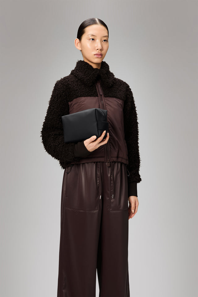 From the brand Rains Unisex Wash Bag Small W3 in Black - abigail fashion