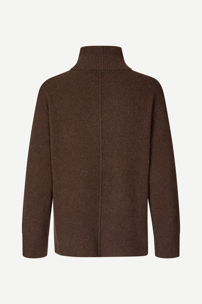From the brand Samsøe Samsøe Women's Samartina Turtleneck Sweater in Black Coffee - abigail fashion