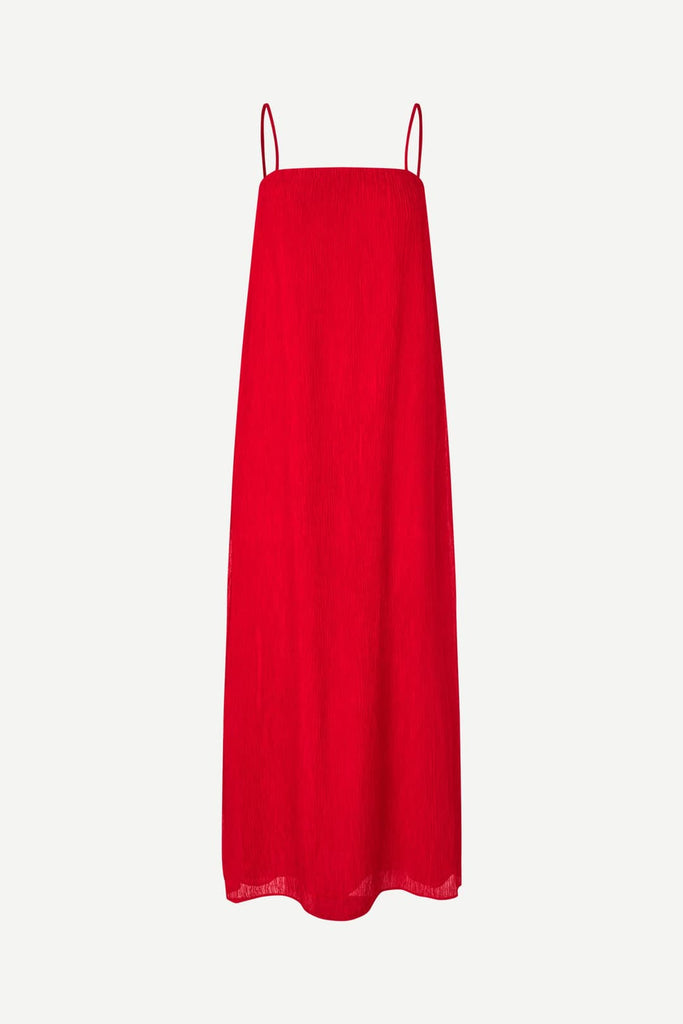 From the brand Samsøe Samsøe Women's Samiller Dress in Haute Red - abigail fashion