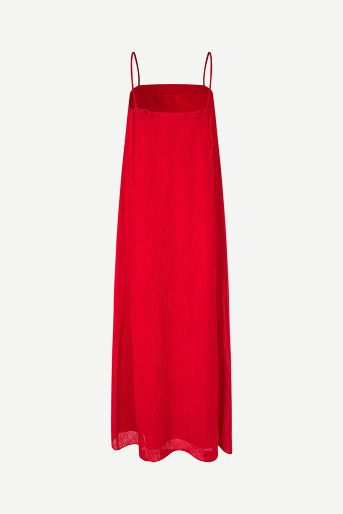 From the brand Samsøe Samsøe Women's Samiller Dress in Haute Red - abigail fashion