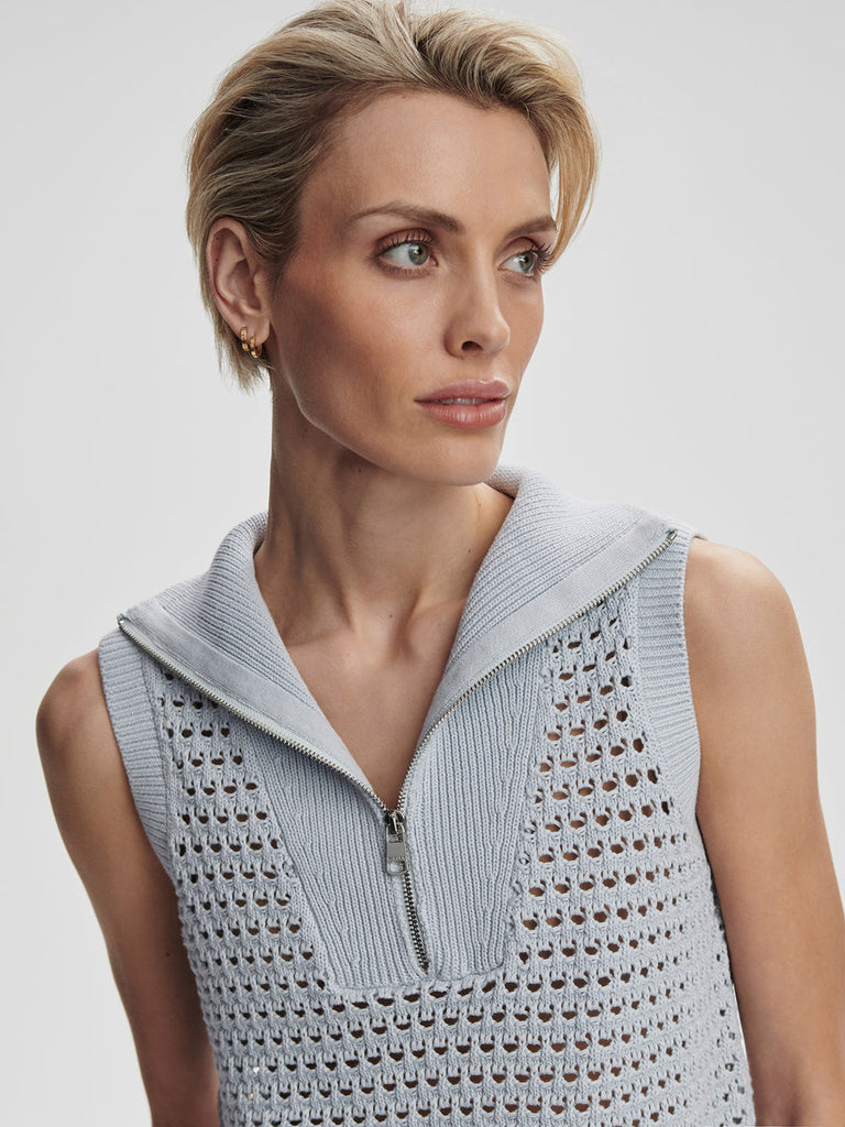 From the brand Varley Women's Bains Half Zip Tank in Plein Blue - abigail fashion