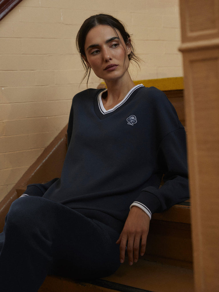 From the brand Varley Women's Iona V Neck Sweatshirt in Navy - abigail fashion