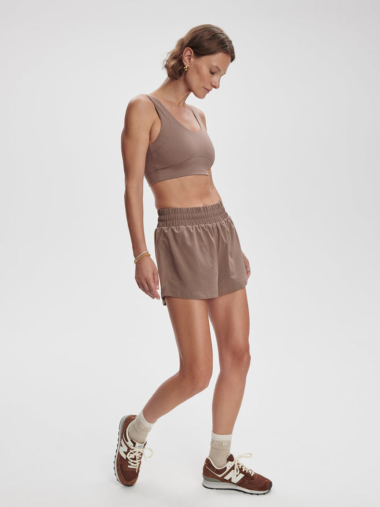 From the brand Varley Women's Kallin Running Short 3 in Deep Taupe - abigail fashion