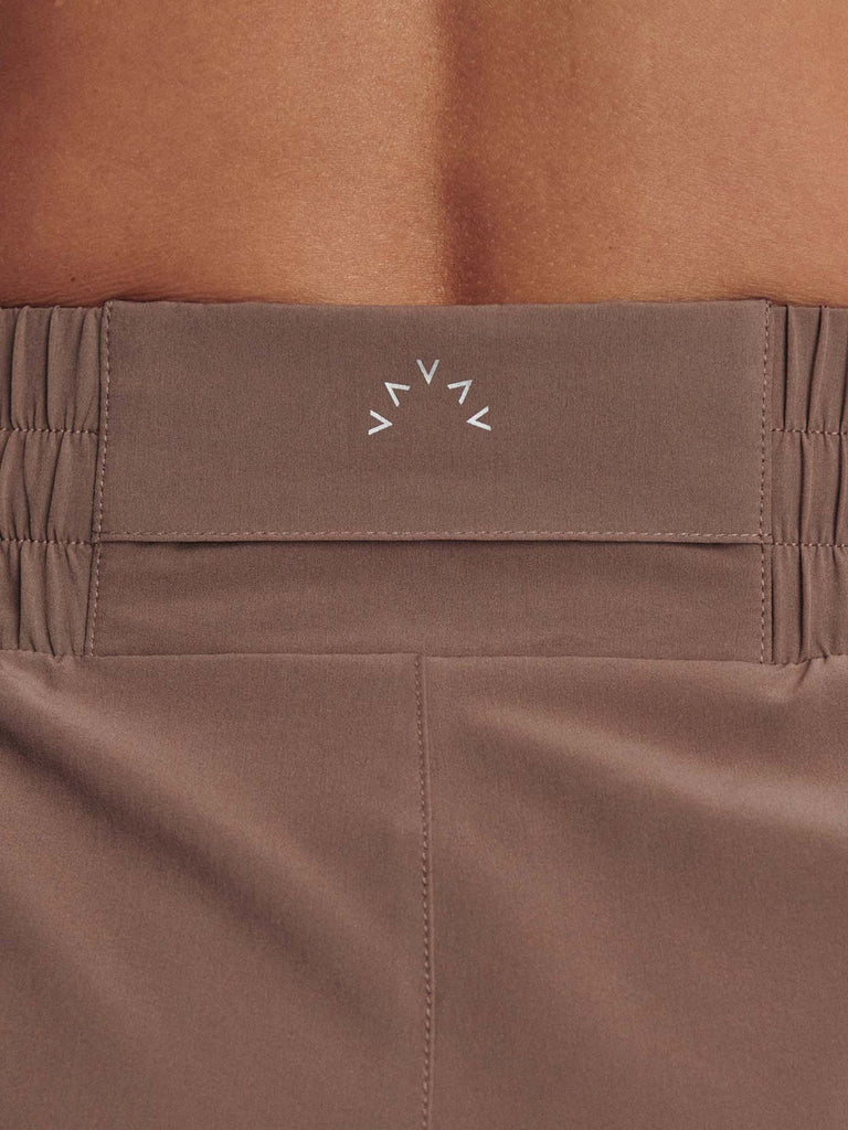 From the brand Varley Women's Kallin Running Short 3 in Deep Taupe - abigail fashion