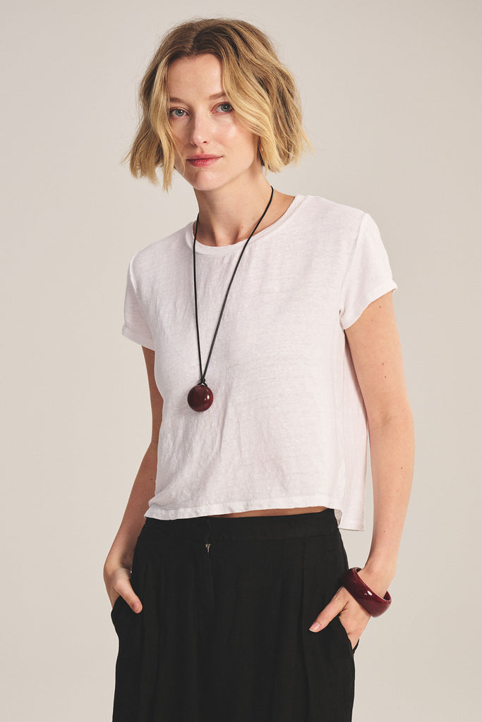 From the brand Velvet Women's Casey Linen Knit Top in White - abigail fashion