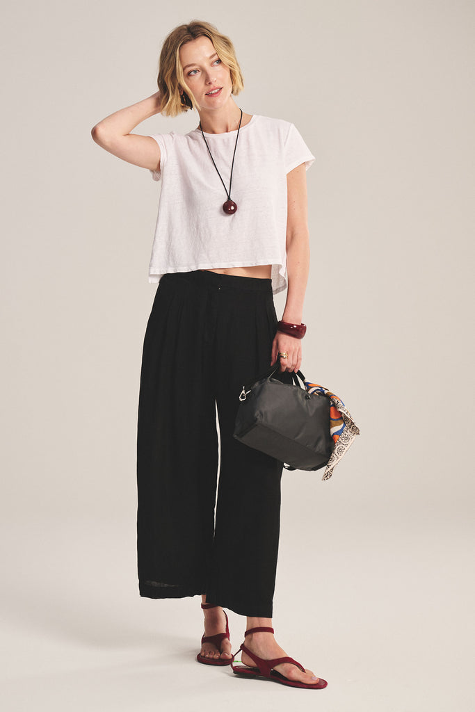 From the brand Velvet Women's Danika Woven Linen Pant in Black - abigail fashion