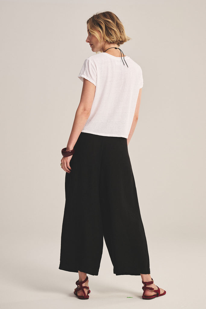 From the brand Velvet Women's Danika Woven Linen Pant in Black - abigail fashion