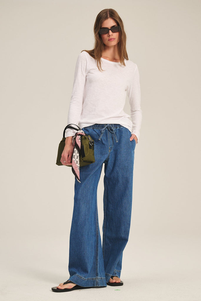 Velvet Women's Lizzie Original Tee White - abigail fashion