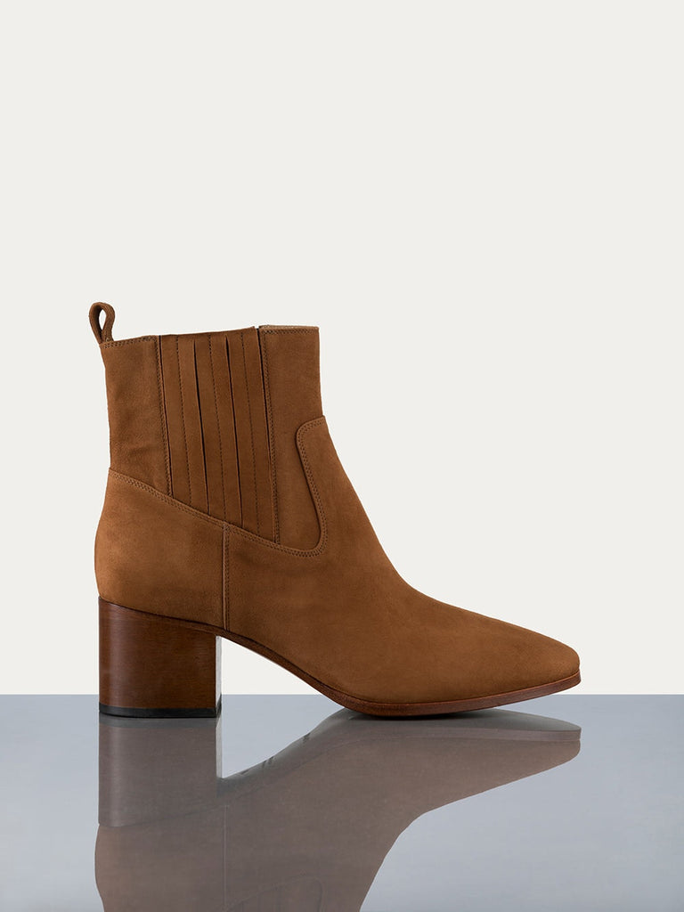 Women's Boots / Shoes – ABIGAIL Lifestyle Boutique