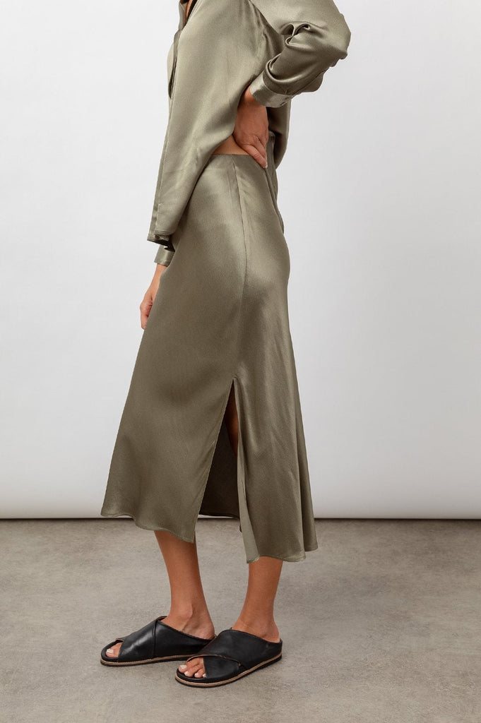 RAILS Maya - Pullover Swingy Skirt Olive Bach&Co