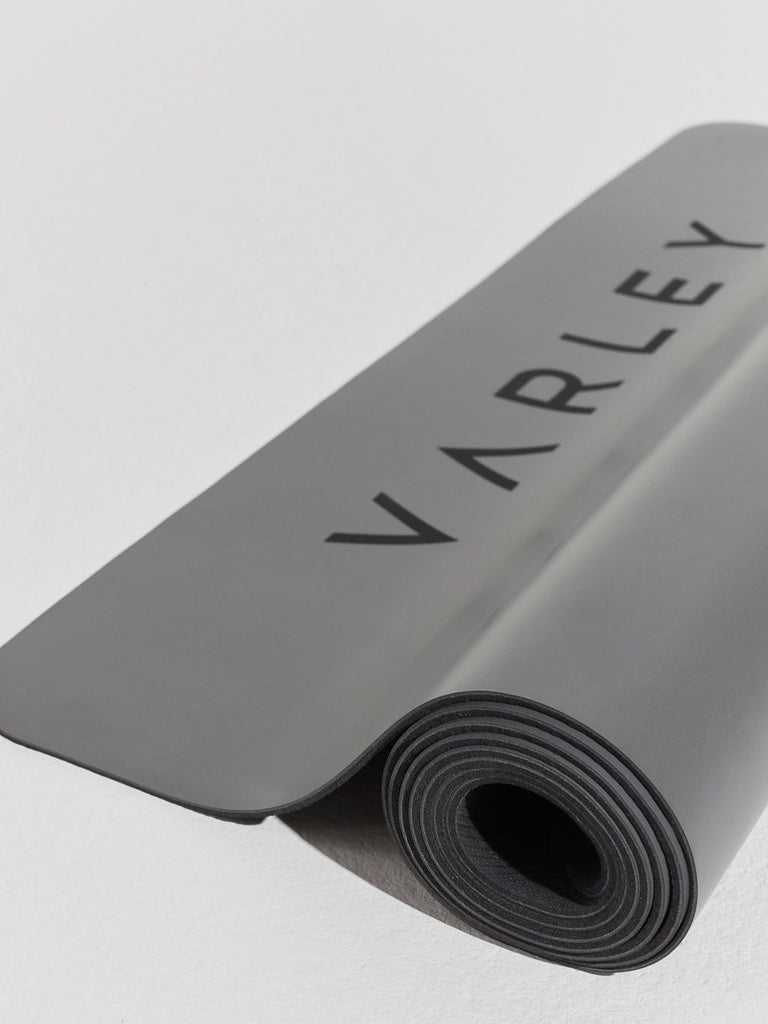 Varley Varna Yoga Mat Charcoal Bach&Co 01